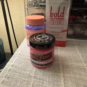 Hair dye bundle